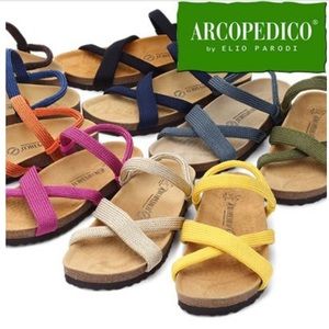 mens size 11 nike slides